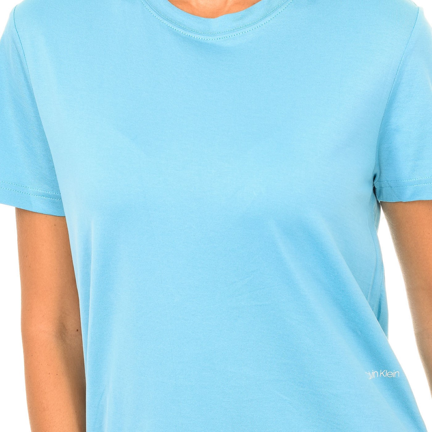 Calvin Klein Jeans T-shirts med korta ärmar dam – bild 7