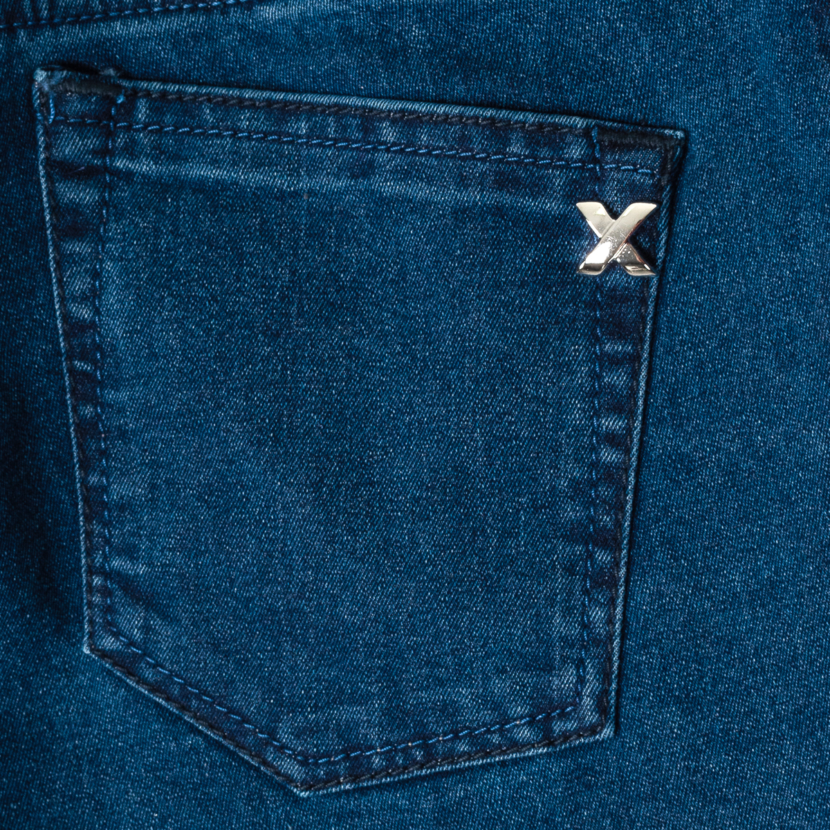 Met Långa denimbyxor med smal, avskuren fåll 10DB50154 kvinna dam – bild 2