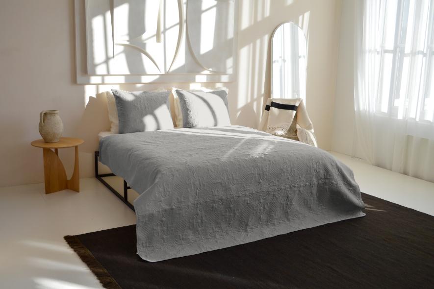 Zydante Home Bedsprei - Zilver Royal
