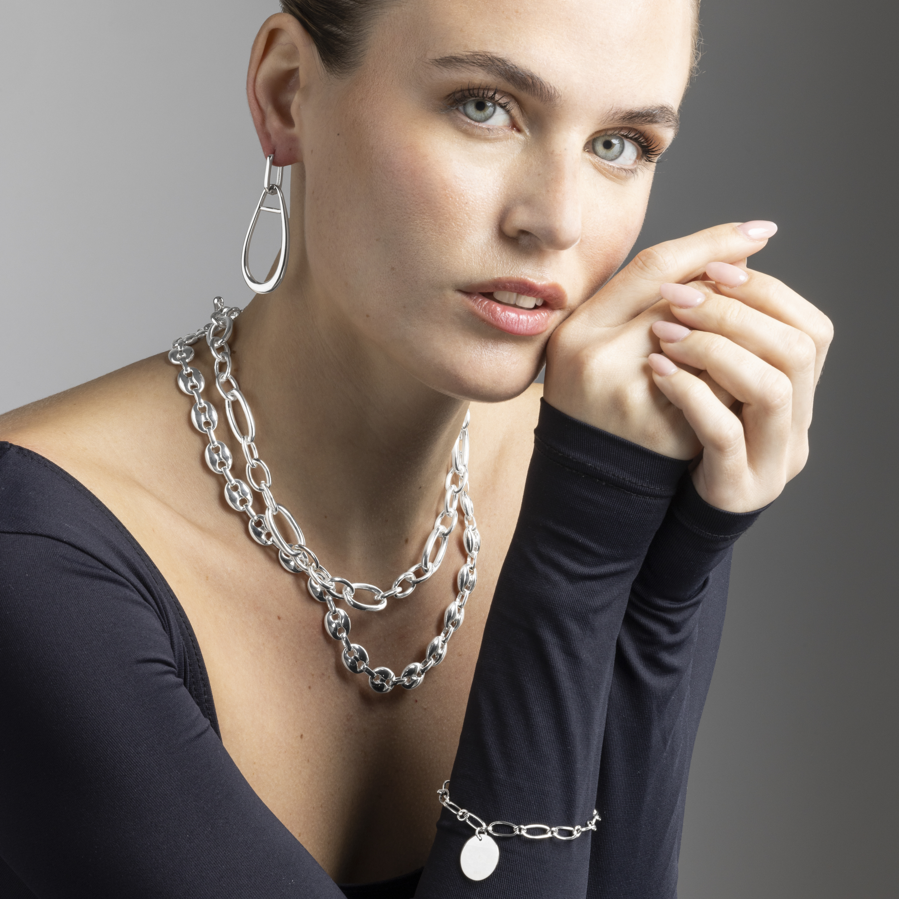 Luxenter Halsband 'Midyu' dam – bild 3