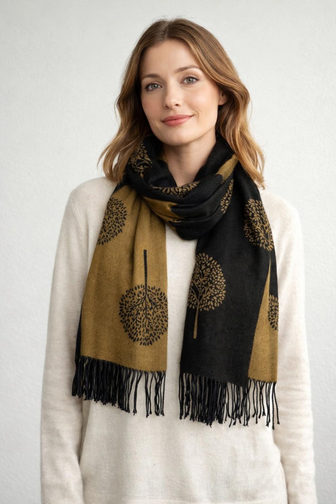 Tree Print Cashmere Blend Scarf With Tassels in Black