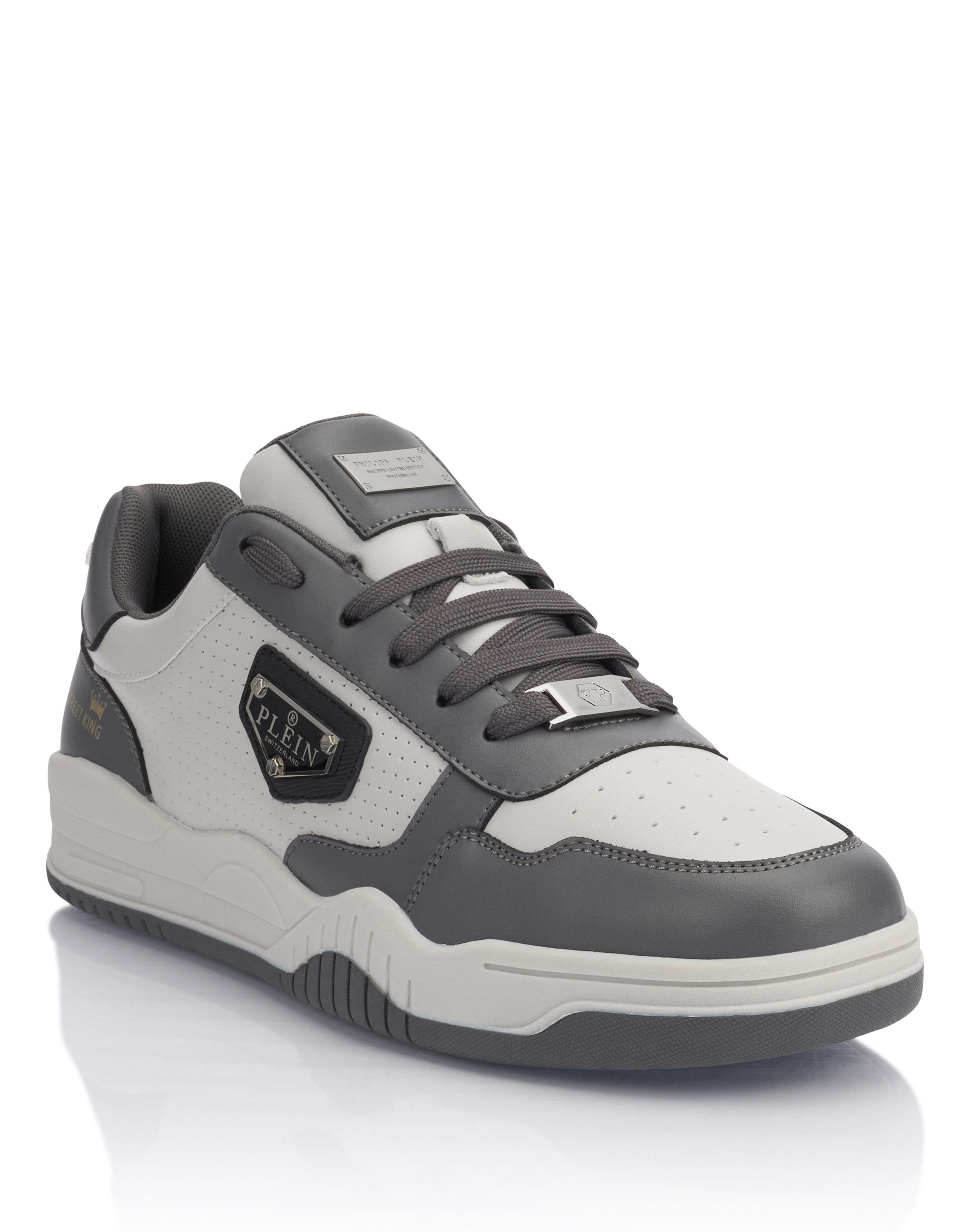 Low-Top Sneakers Street King
