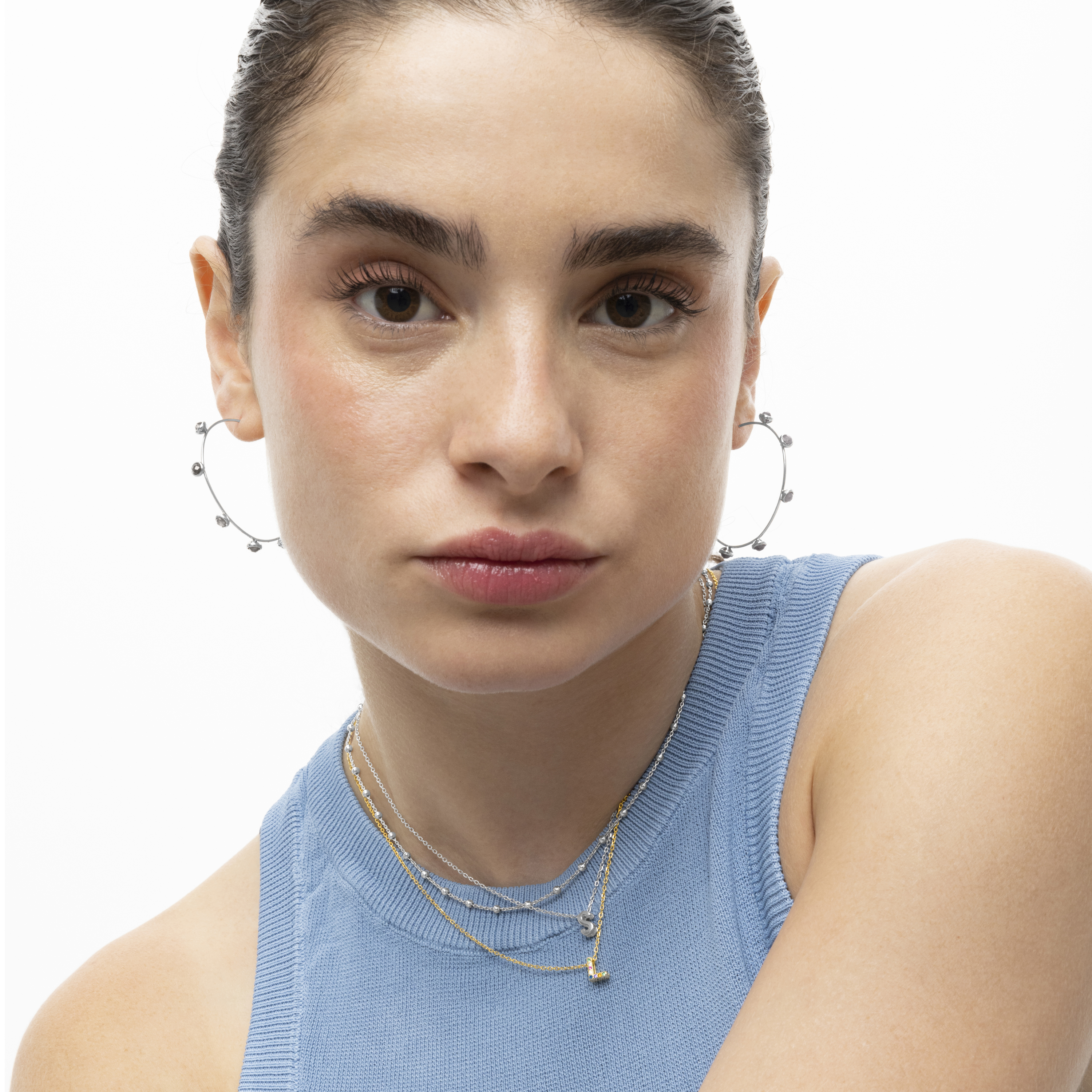 Luxenter alfabet-halsband i 925 sterlingsilver och flerfärgade zirkonia med 18 karats gulgul guldbeläggning dam – bild 2