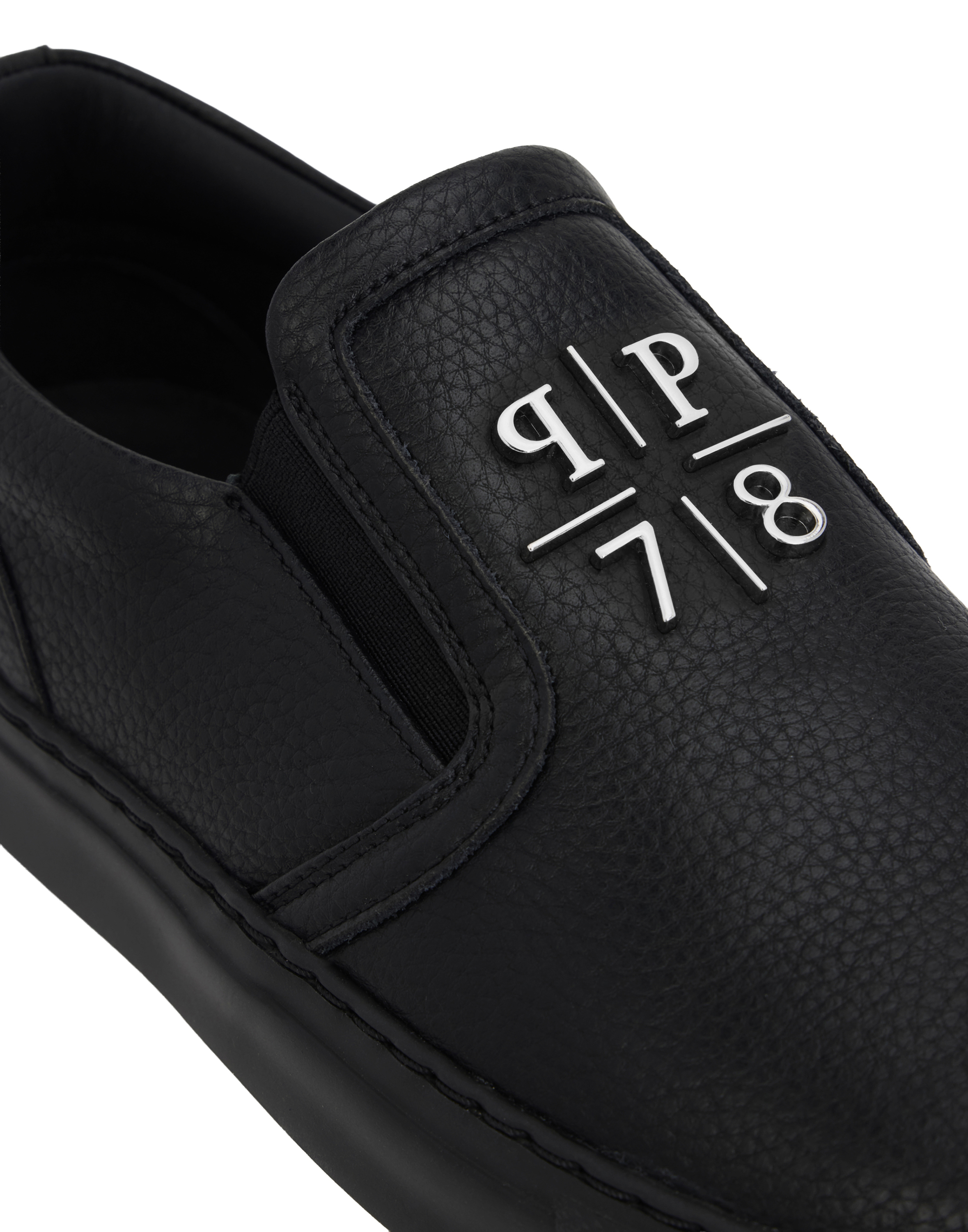 Slip-On i läder med hjortmönster 2
