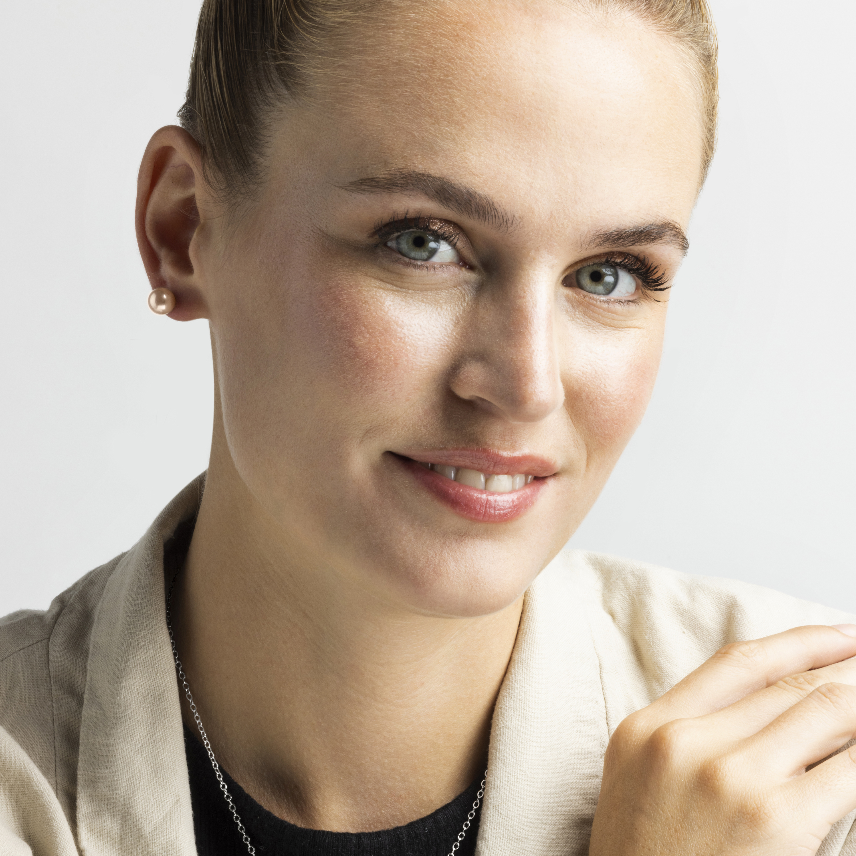 Luxenter geelörhängen i 925 sterling silver och rosa pärla med rodiumpläterad yta dam – bild 2